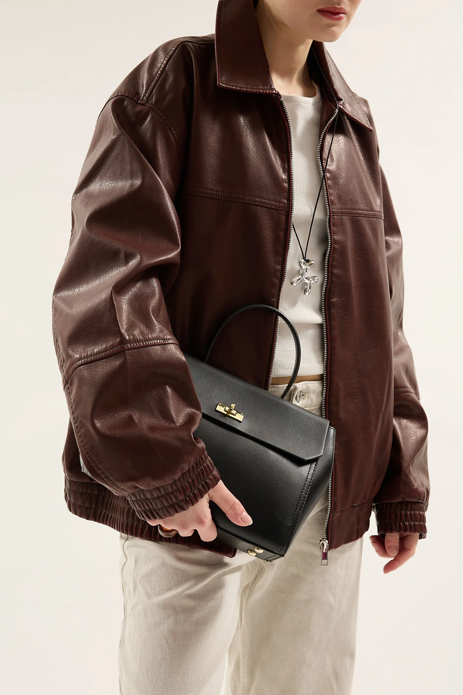 Sopha Black - Image 12