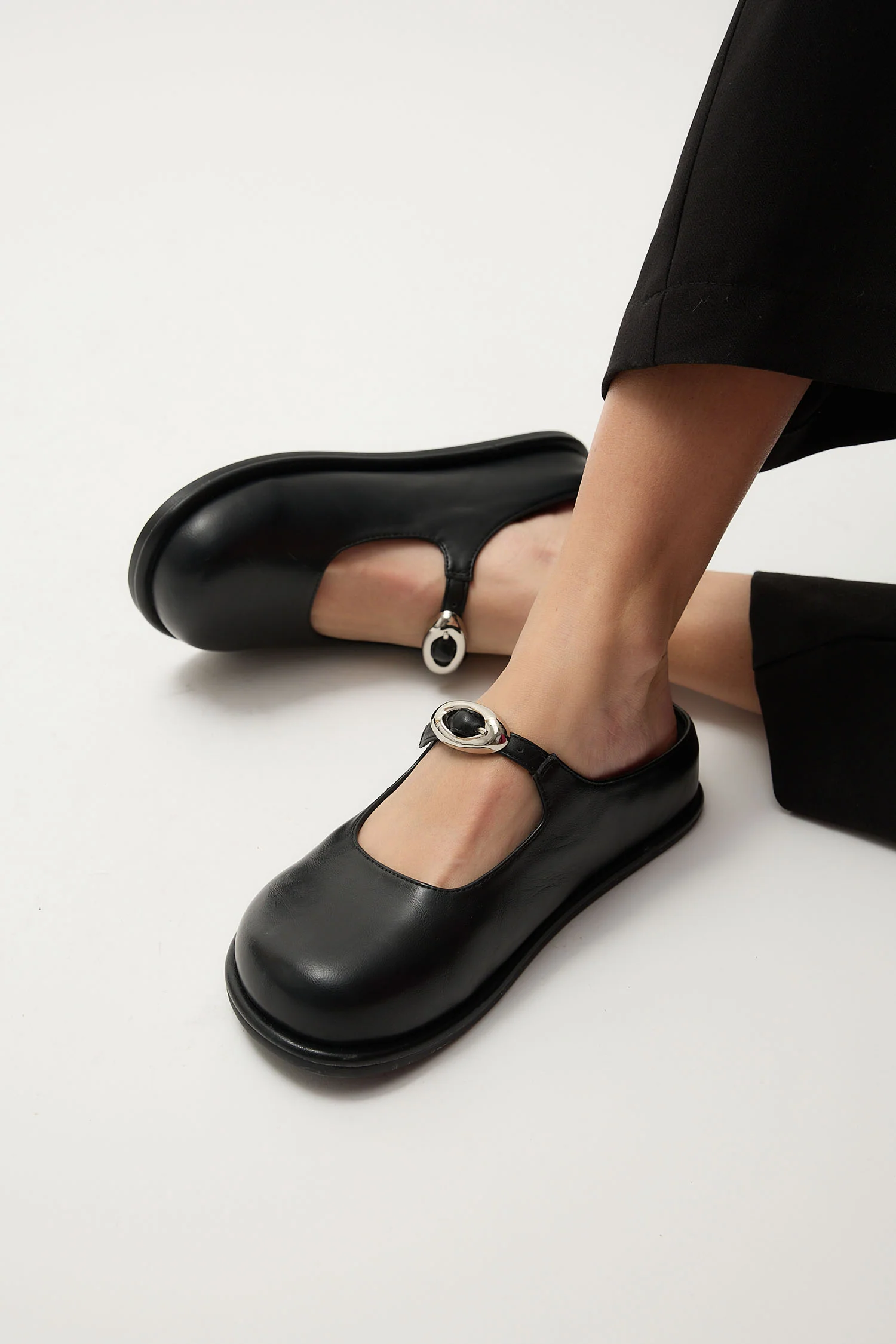 Sophi Black - Image 8