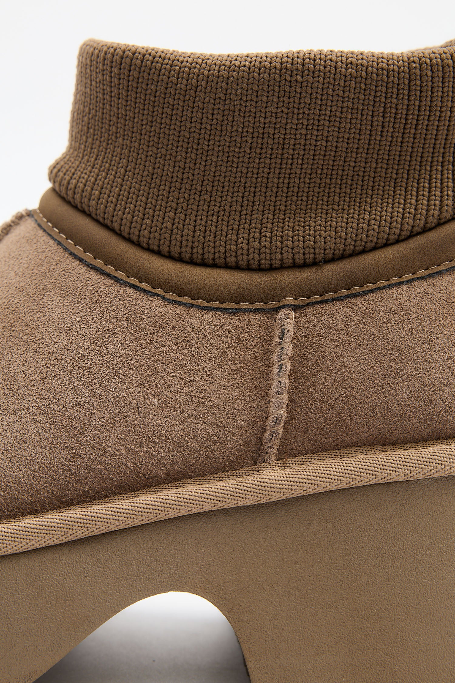 Sorrelle Beige - Image 3