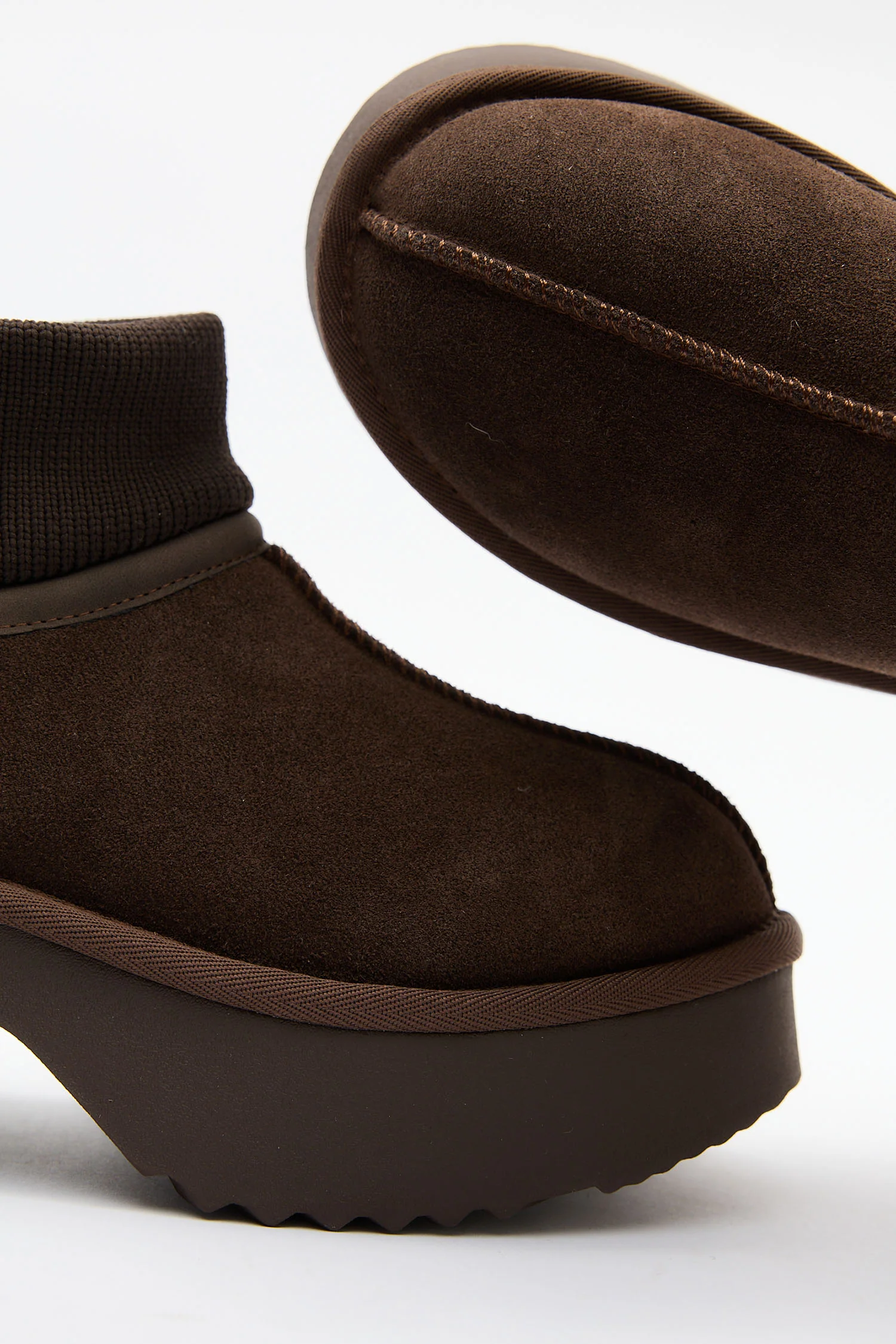 Sorrelle Brown - Image 6