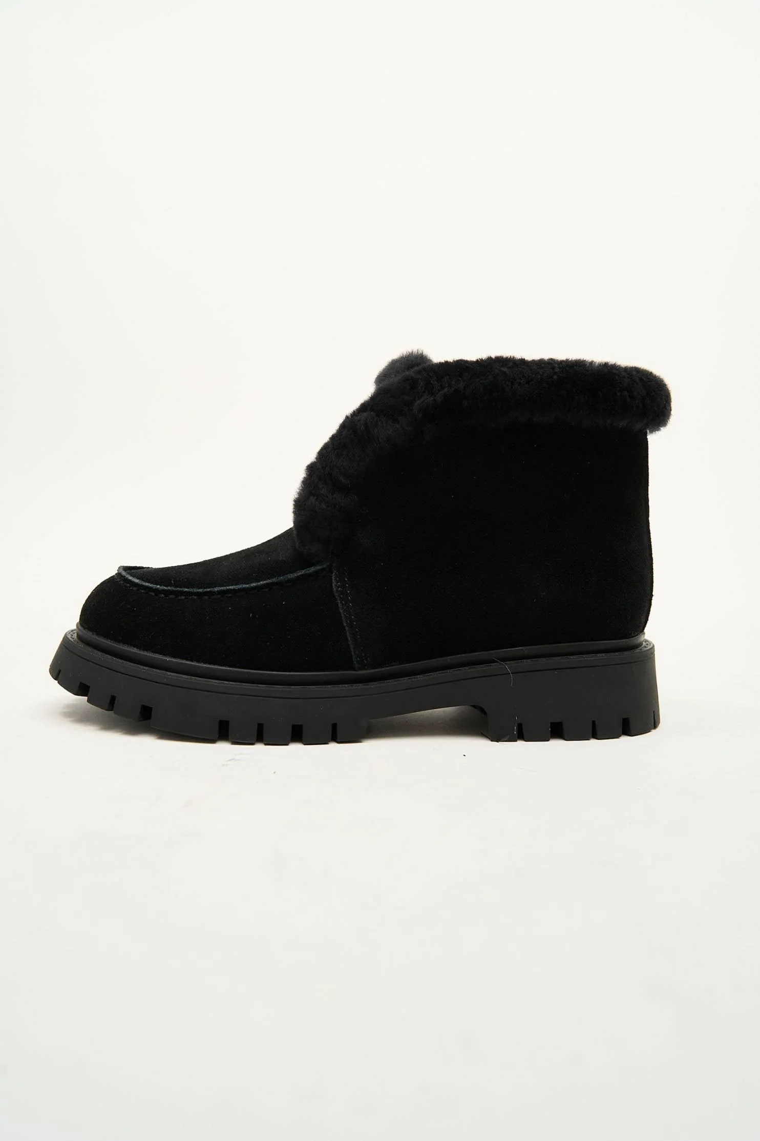 Vail Black - Image 7