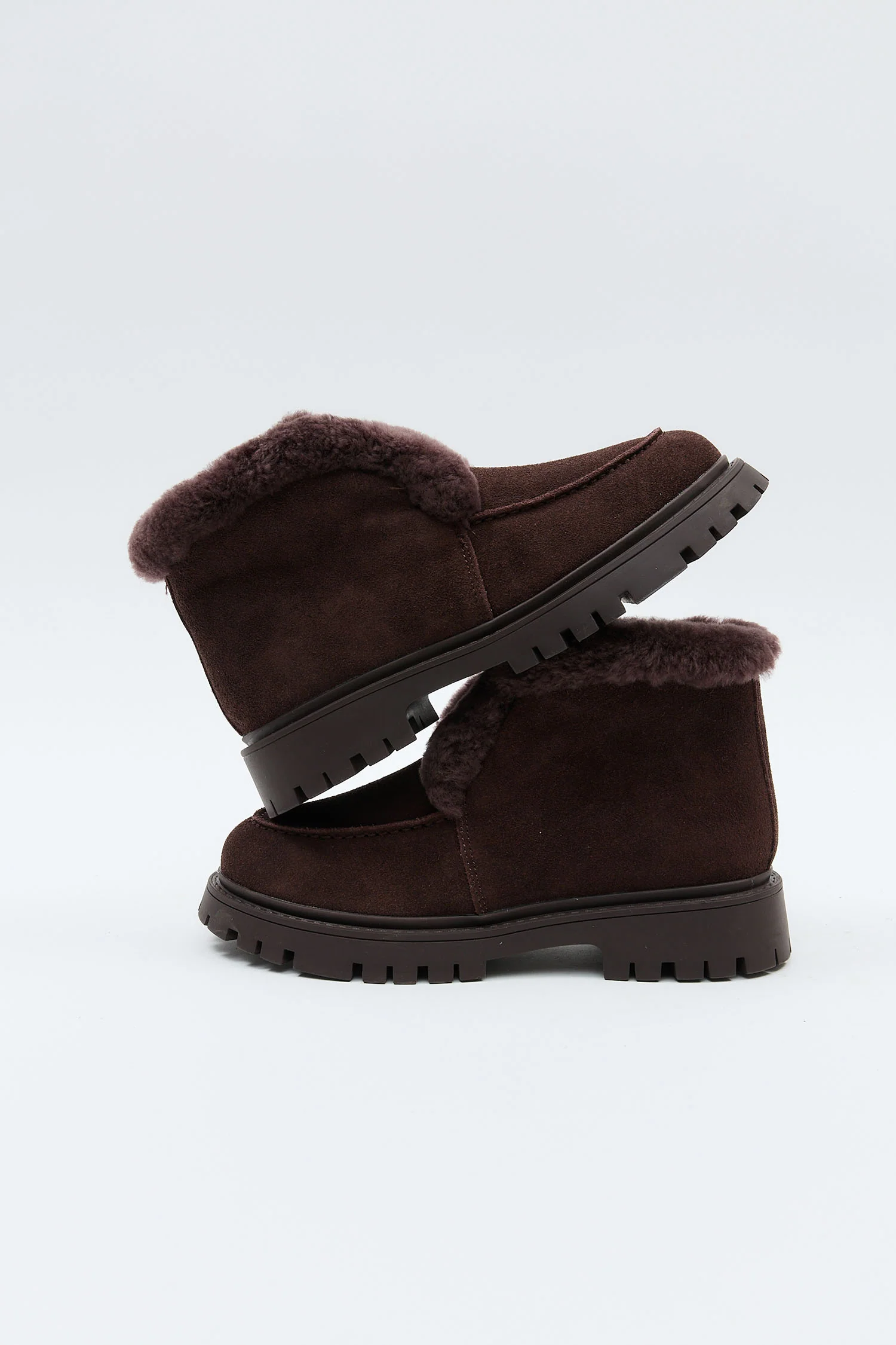 Vail Brown - Image 5