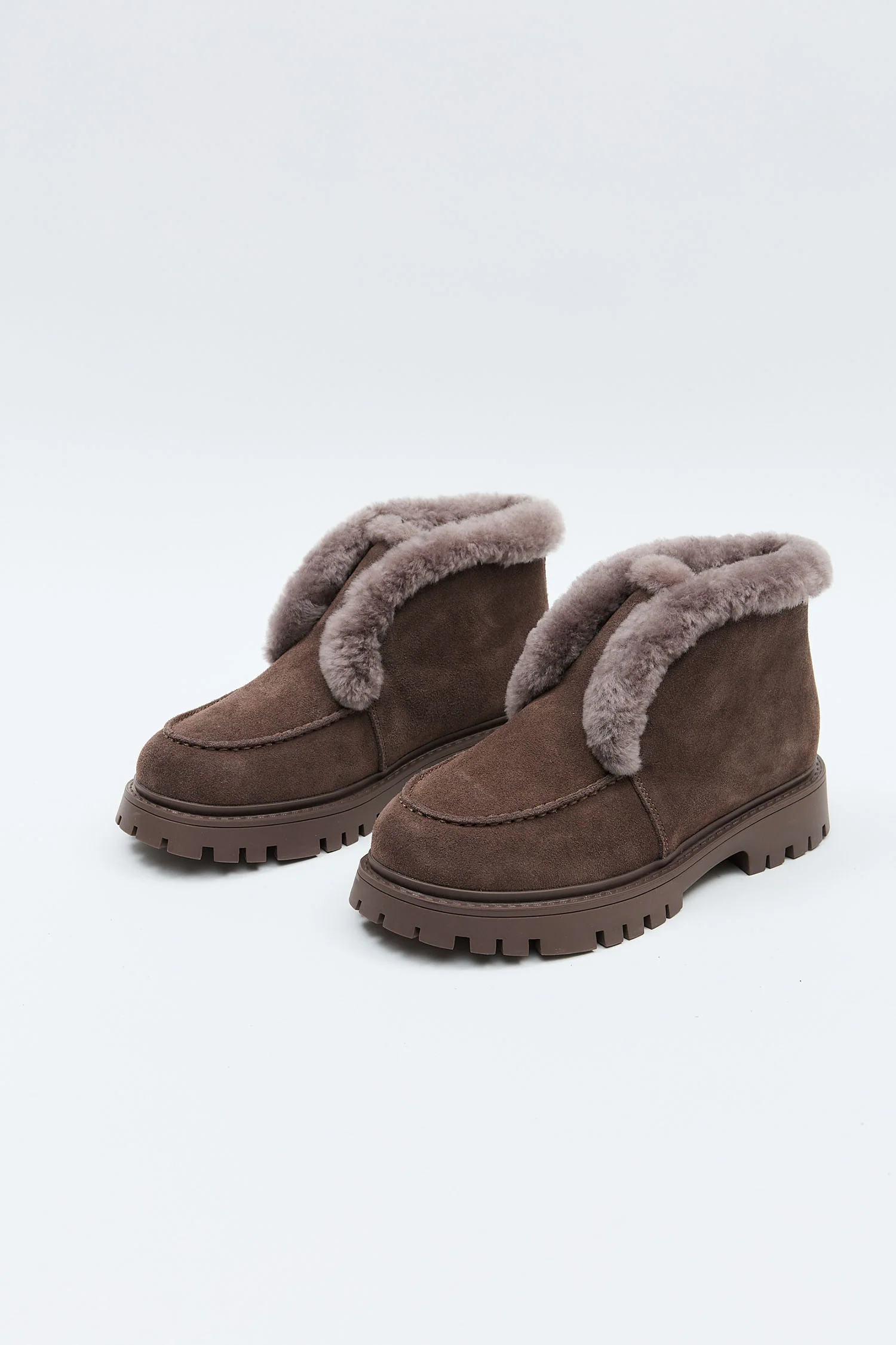 Vail Khaki - Image 5