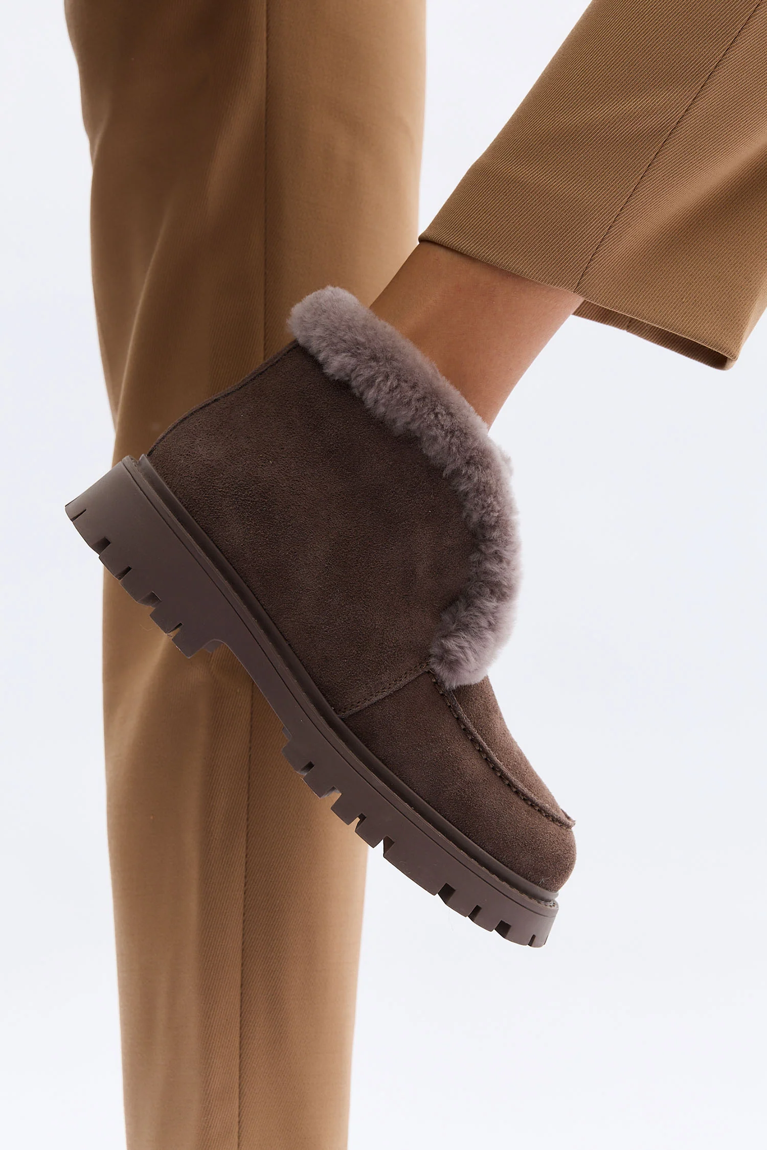 Vail Khaki - Image 8