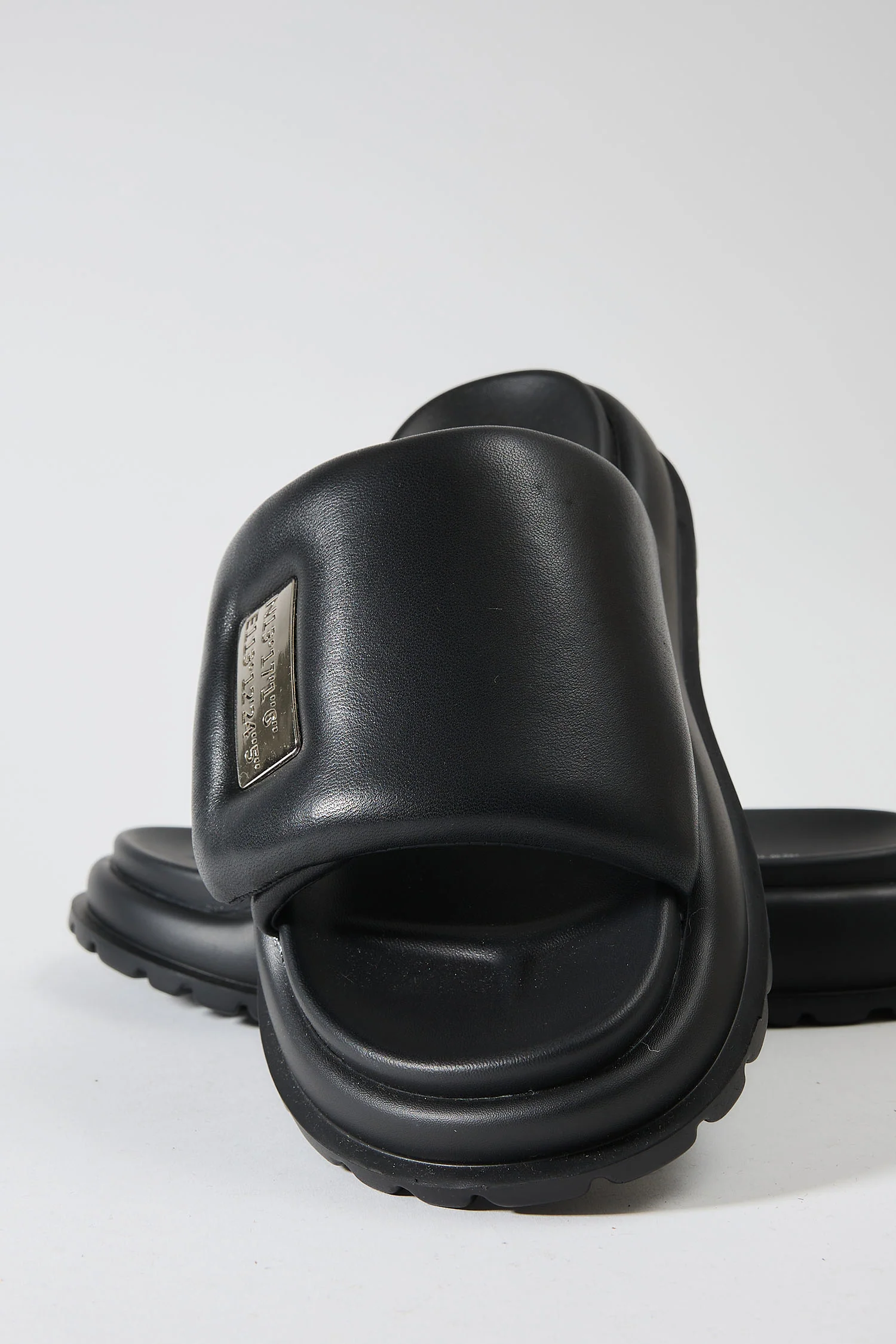 Vale Black - Image 3
