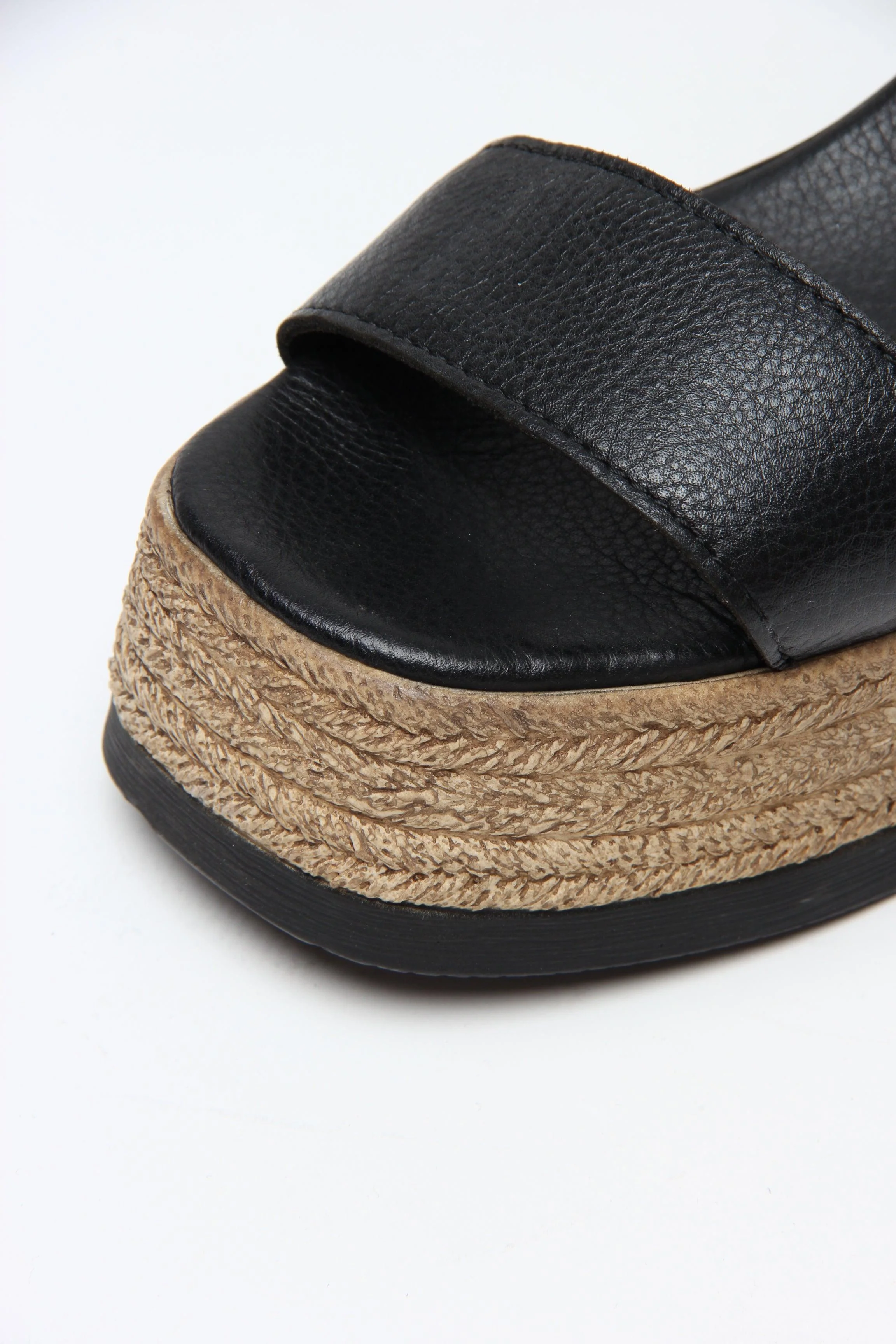 Venetia Black - Image 10