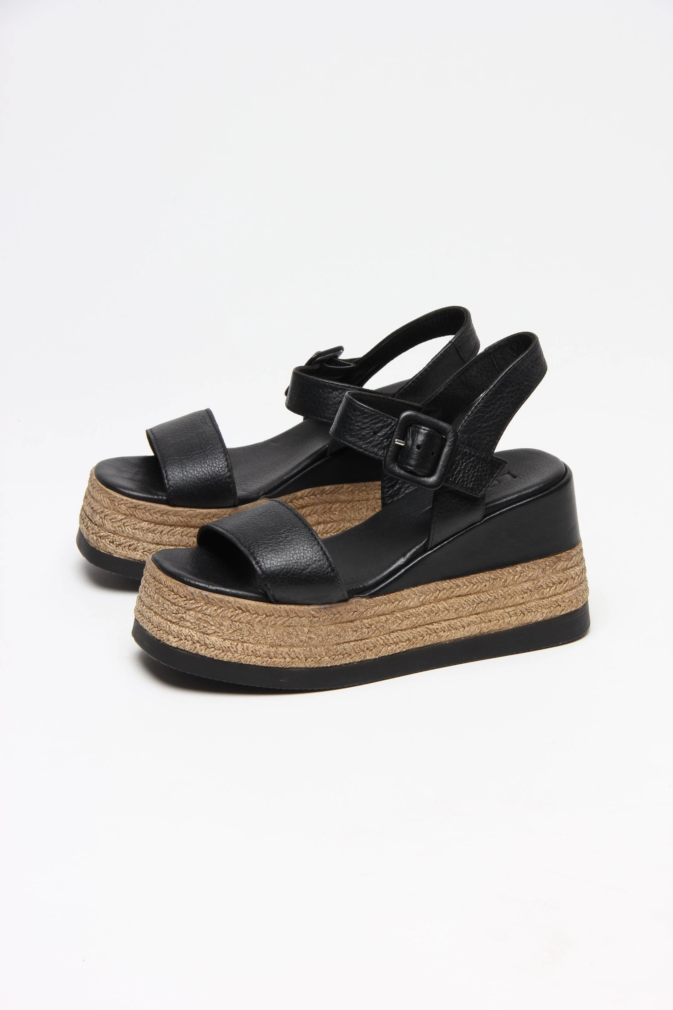 Venetia Black - Image 7