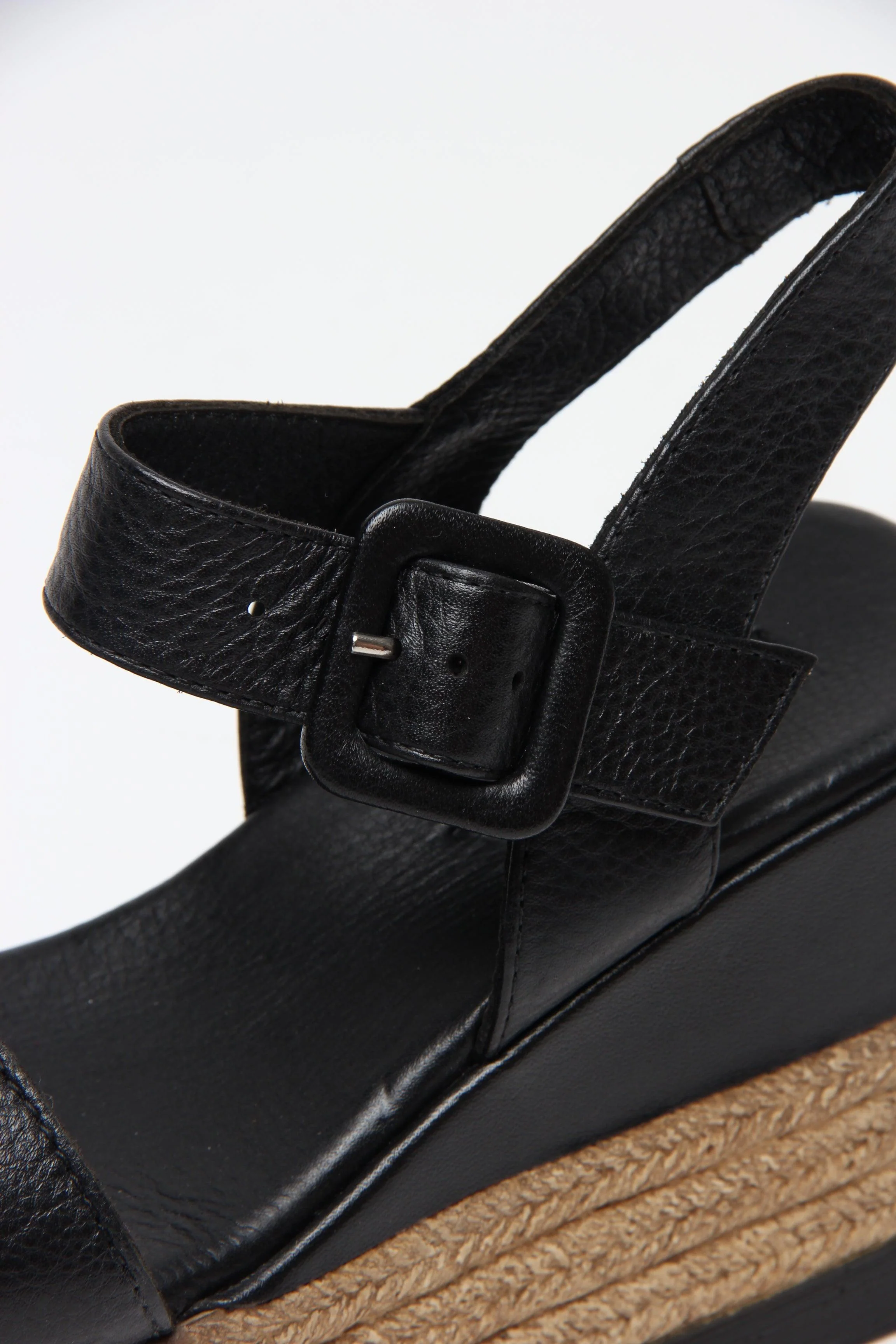 Venetia Black - Image 9