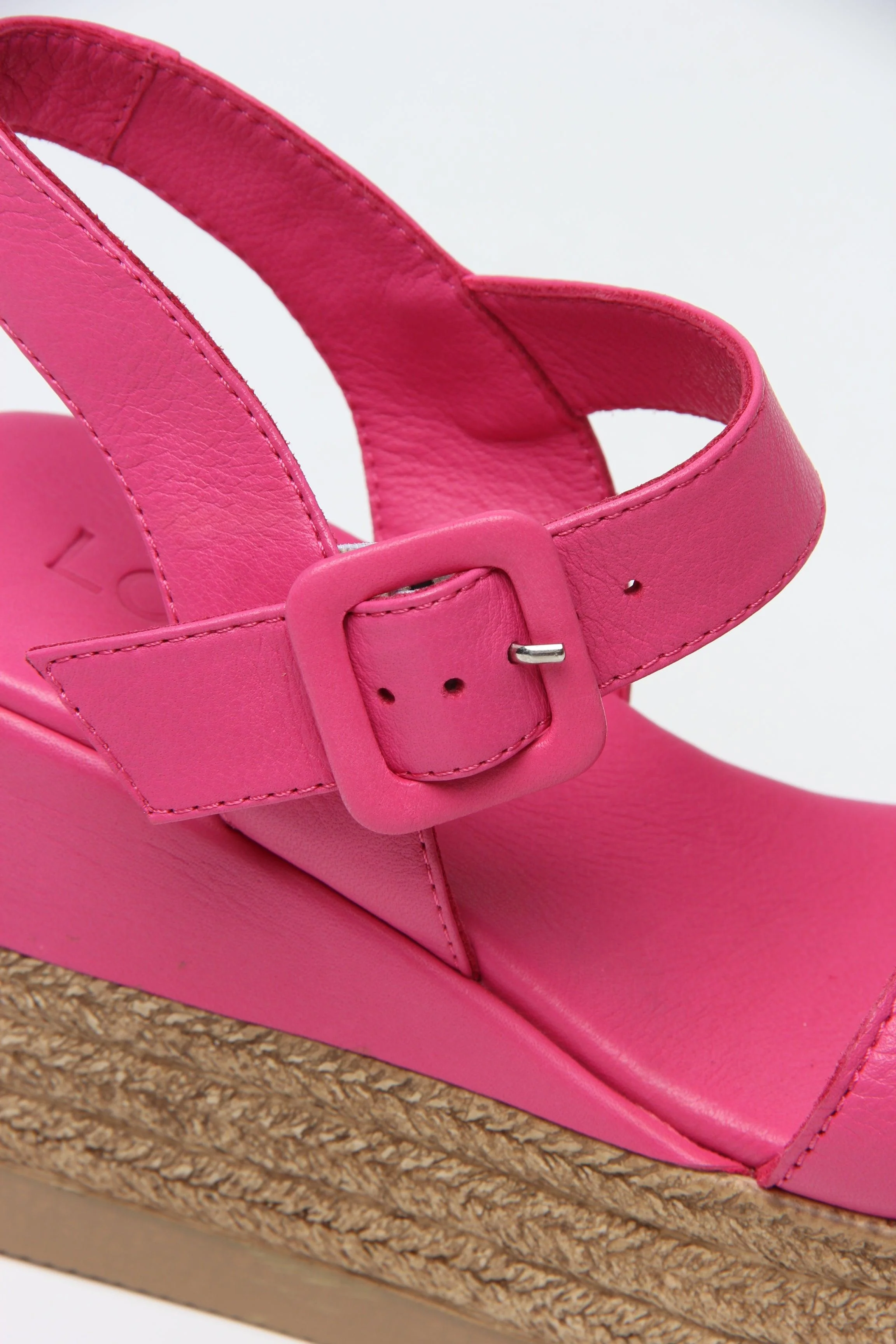 Venetia Fuchsia - Image 10